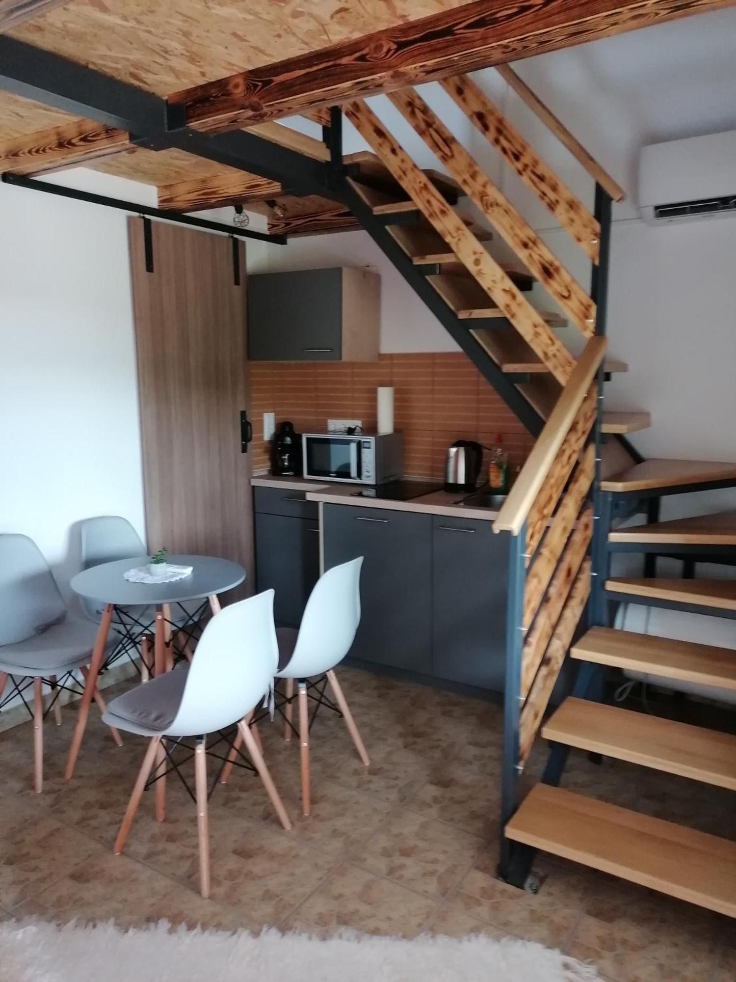 Kerka Szallas Apartment